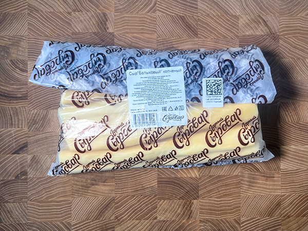 Сыр 1 кг ГОРНЫЙ СЫРОВАР (Балыковый копчёный) в Солнечногорске