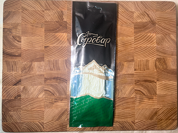 Сыр 60 гр ГОРНЫЙ СЫРОВАР (Паутинка белая с укропом и чесноком) в Солнечногорске