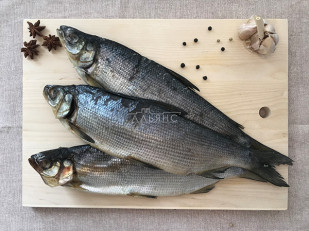 Камбала камчатская вяленая с икрой: Сырок вяленый